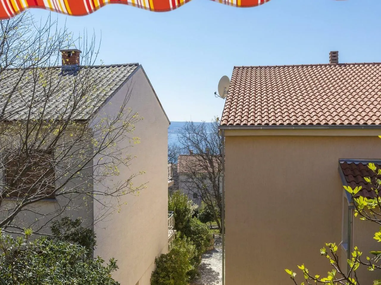 Apartments Tropez Dramalj 0*,  Croatia