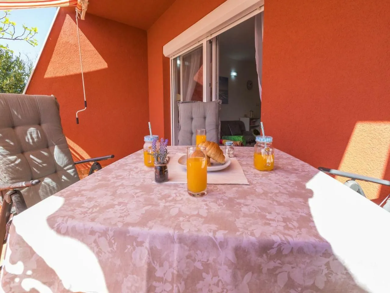 Apartments Tropez Dramalj