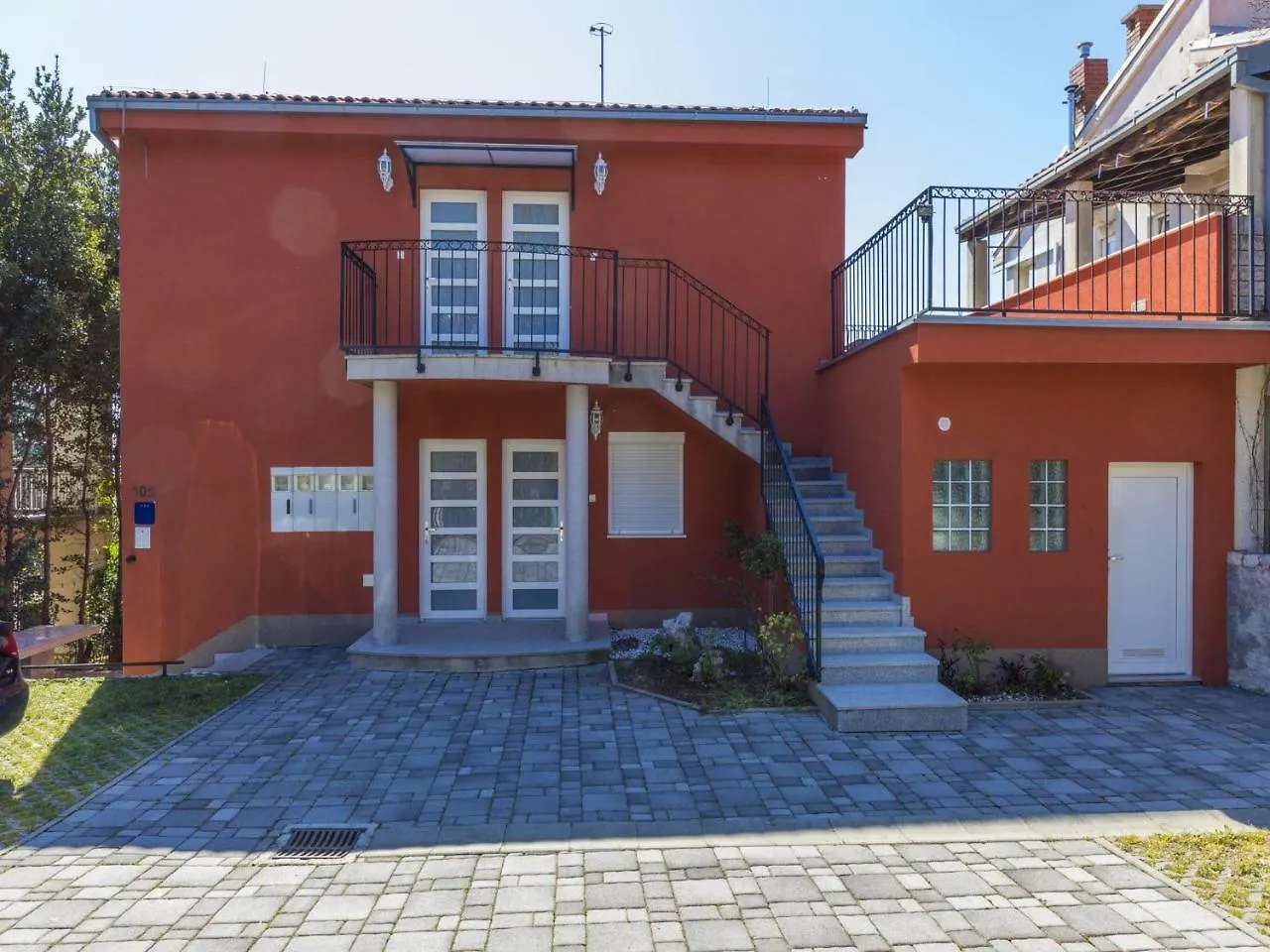 Apartments Tropez Dramalj Croatia